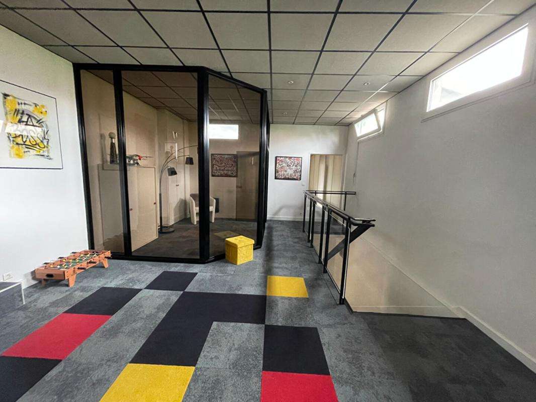 A vendre murs bureaux 110m² à St Maur des Fossés