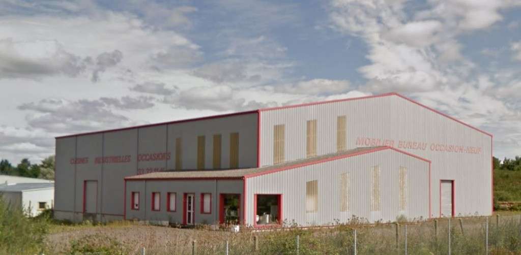 A vendre local d'activités 1 200m² à Alençon agglo