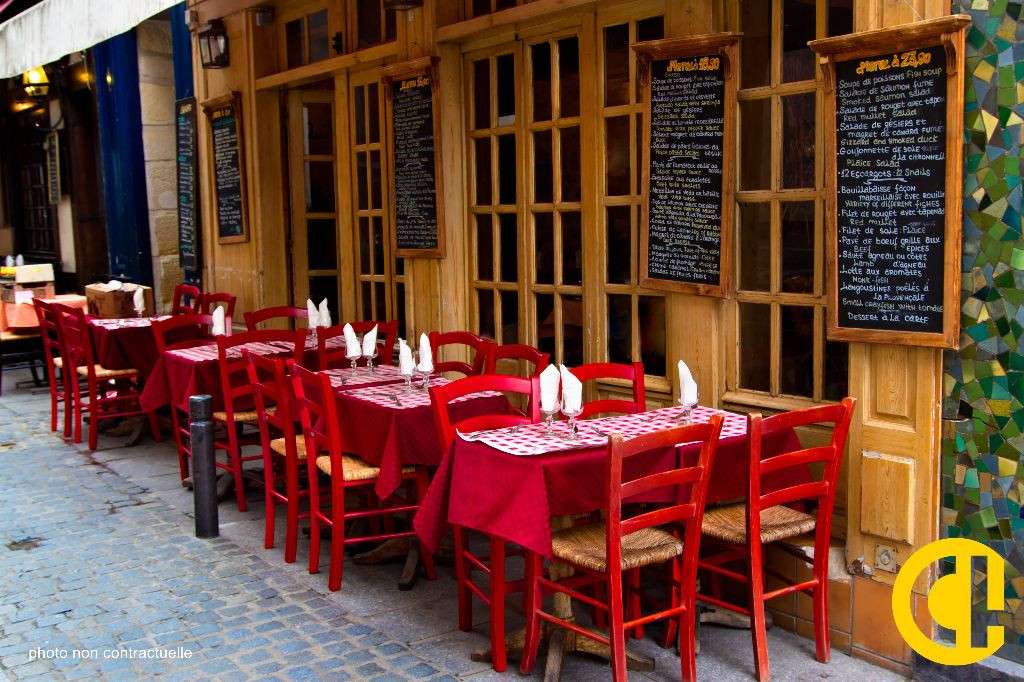 A vendre crêperie en centre-ville de Thiers