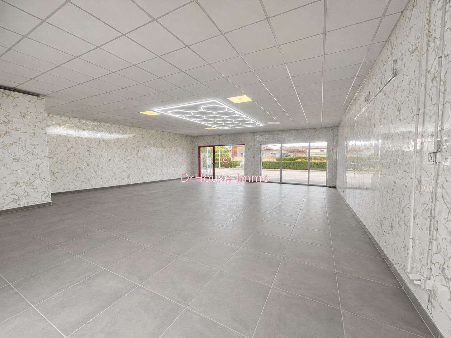 Cède DAB local commercial 180m² Plaisance-du-Touch
