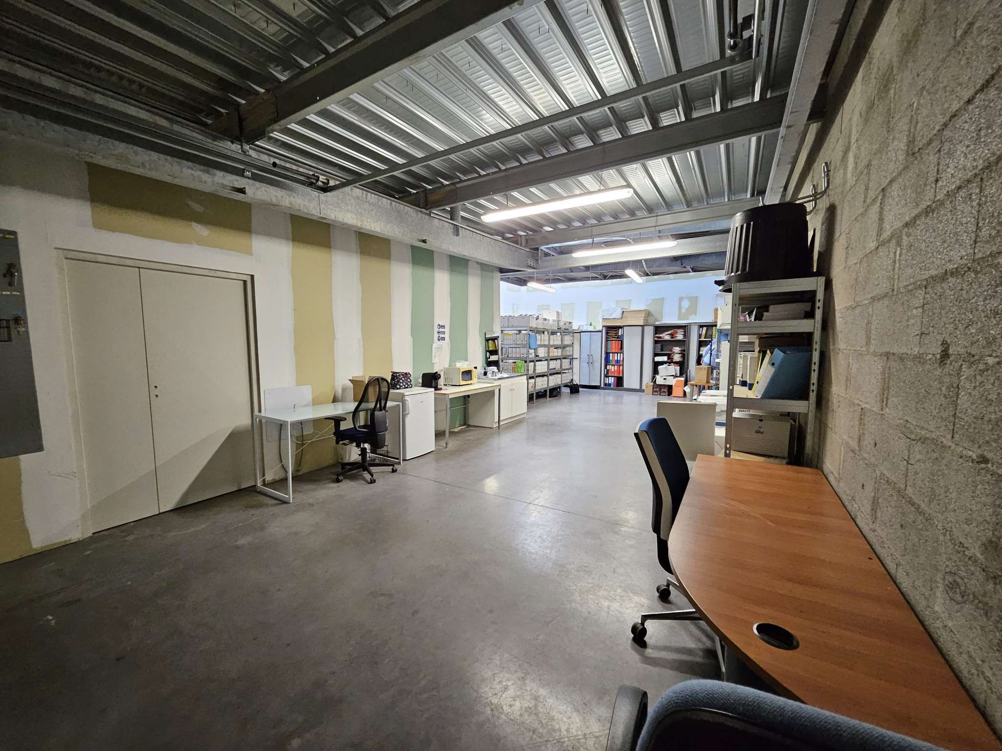 Vente local d'activité de 290m² en za à la Farlède