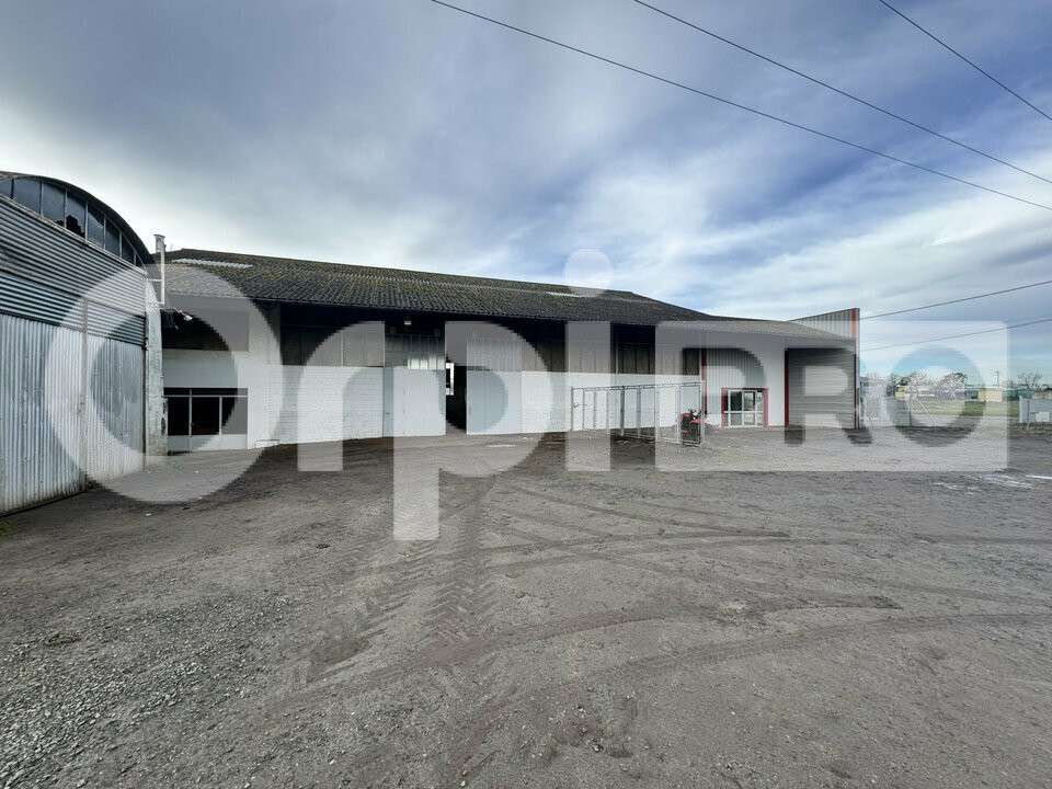 Local d'activité de 572m² à vendre à Montluçon