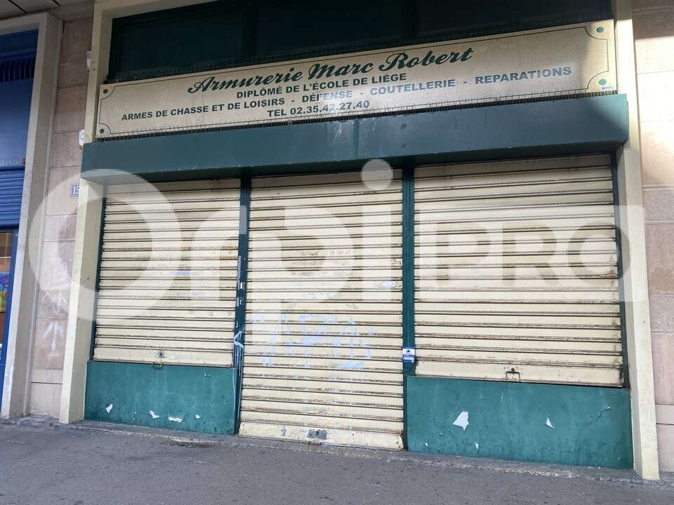 Location local commercial de 105m² au Havre