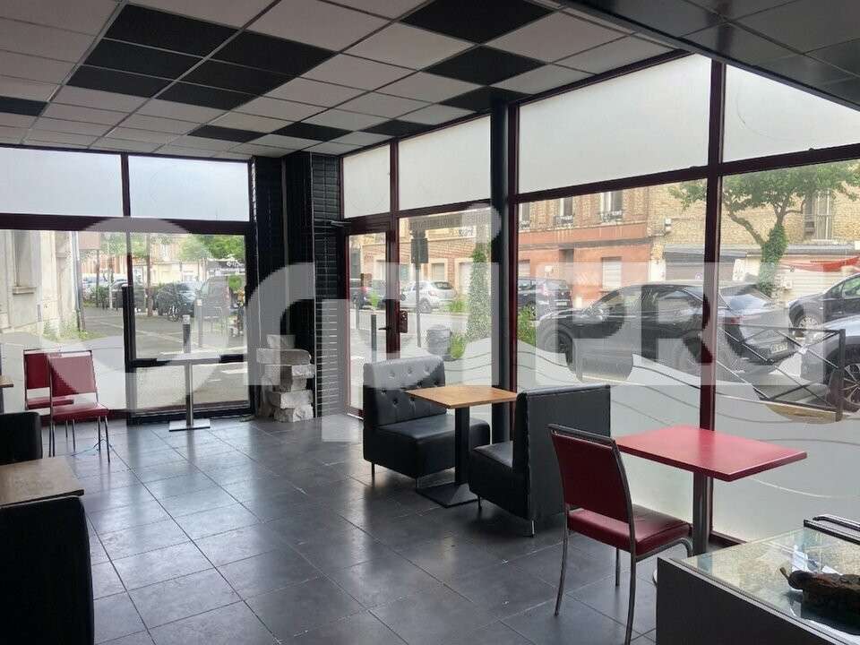 AV local commercial 56,5m² Le Havre empl premium