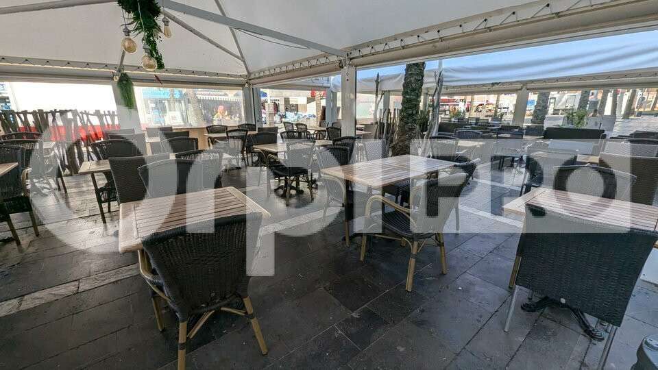 AV restaurant glacier Lic IV 150m² au Cap d'Agde