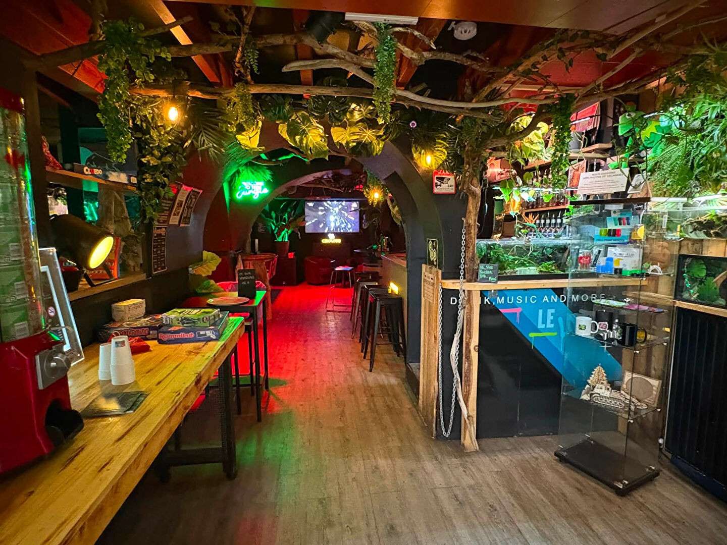 Vente bar pub incontournable de la station 05