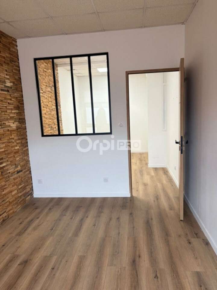 REIMS - BUREAU à louer