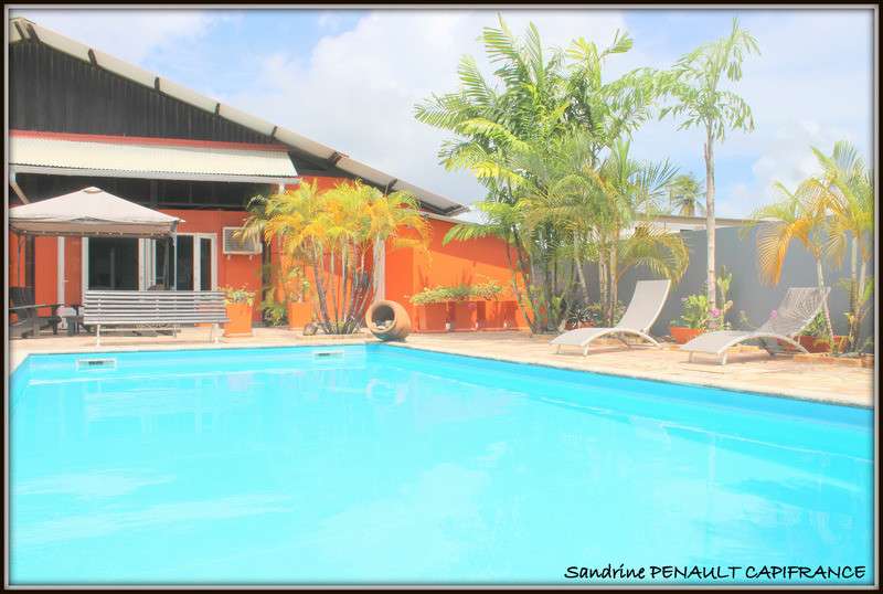 AV complexe immobilier 310m² prestigieux à Kourou