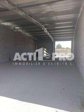 À louer entrepôt neuf de 200m² Perpignan Polygone
