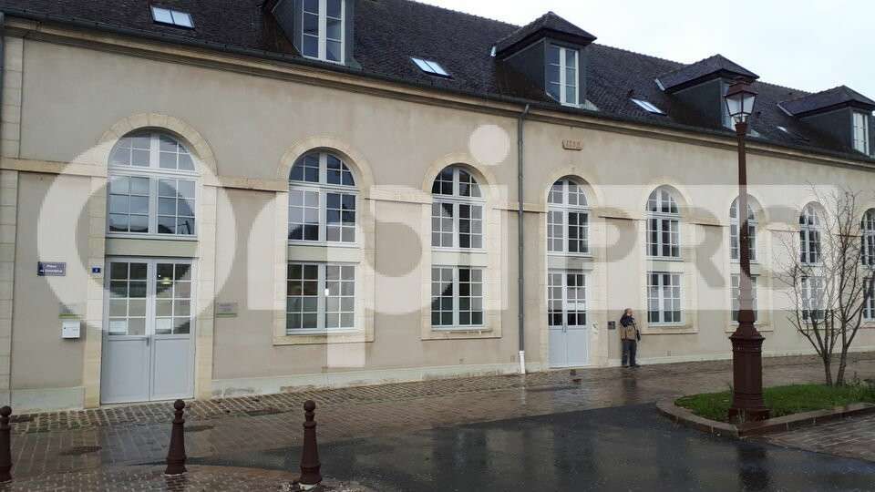 A louer local professionnel de 18m² à Compiègne