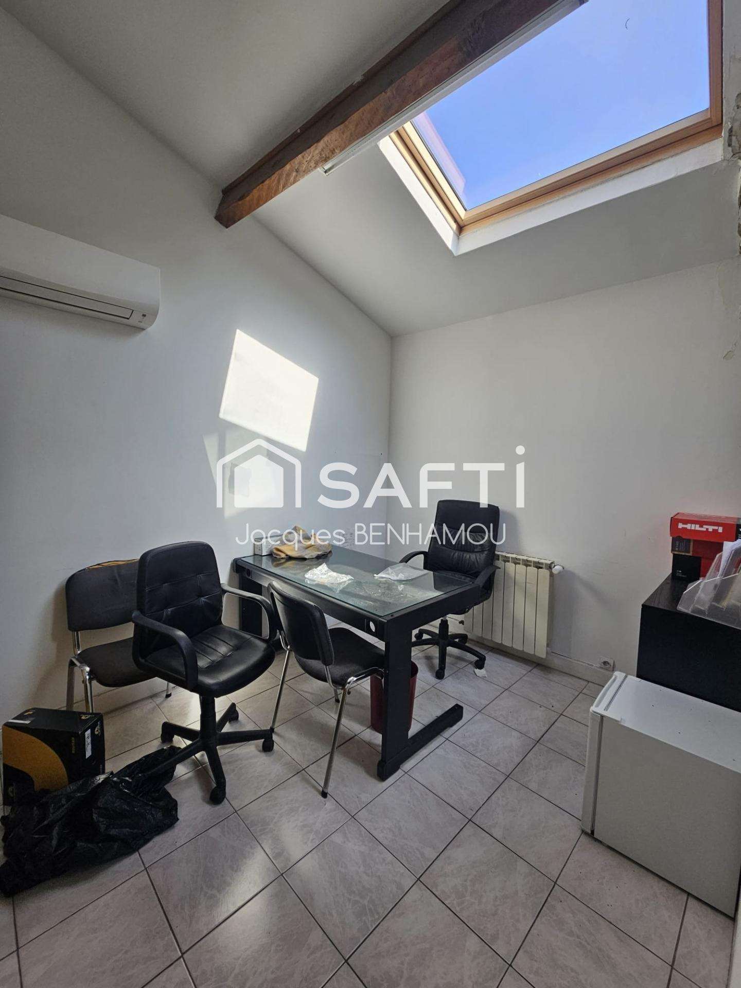 Vente murs commerciaux de 120m² à Marseille 13009