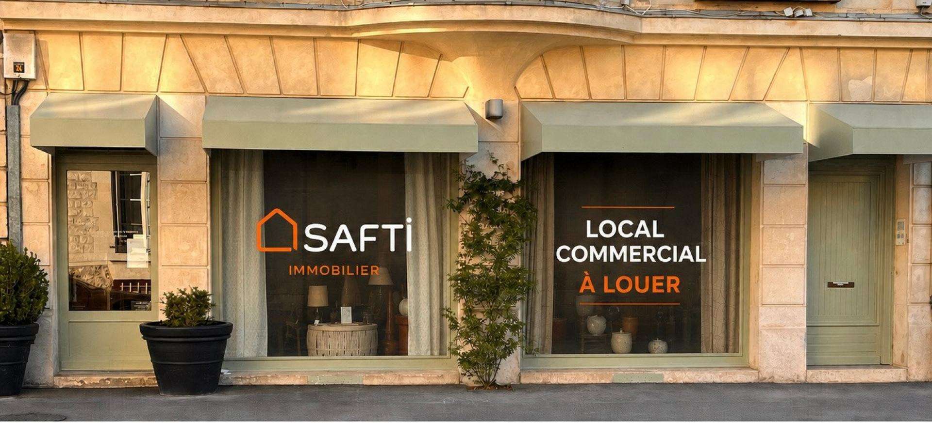 Loue local commercial 90m² Reims face cathédrale