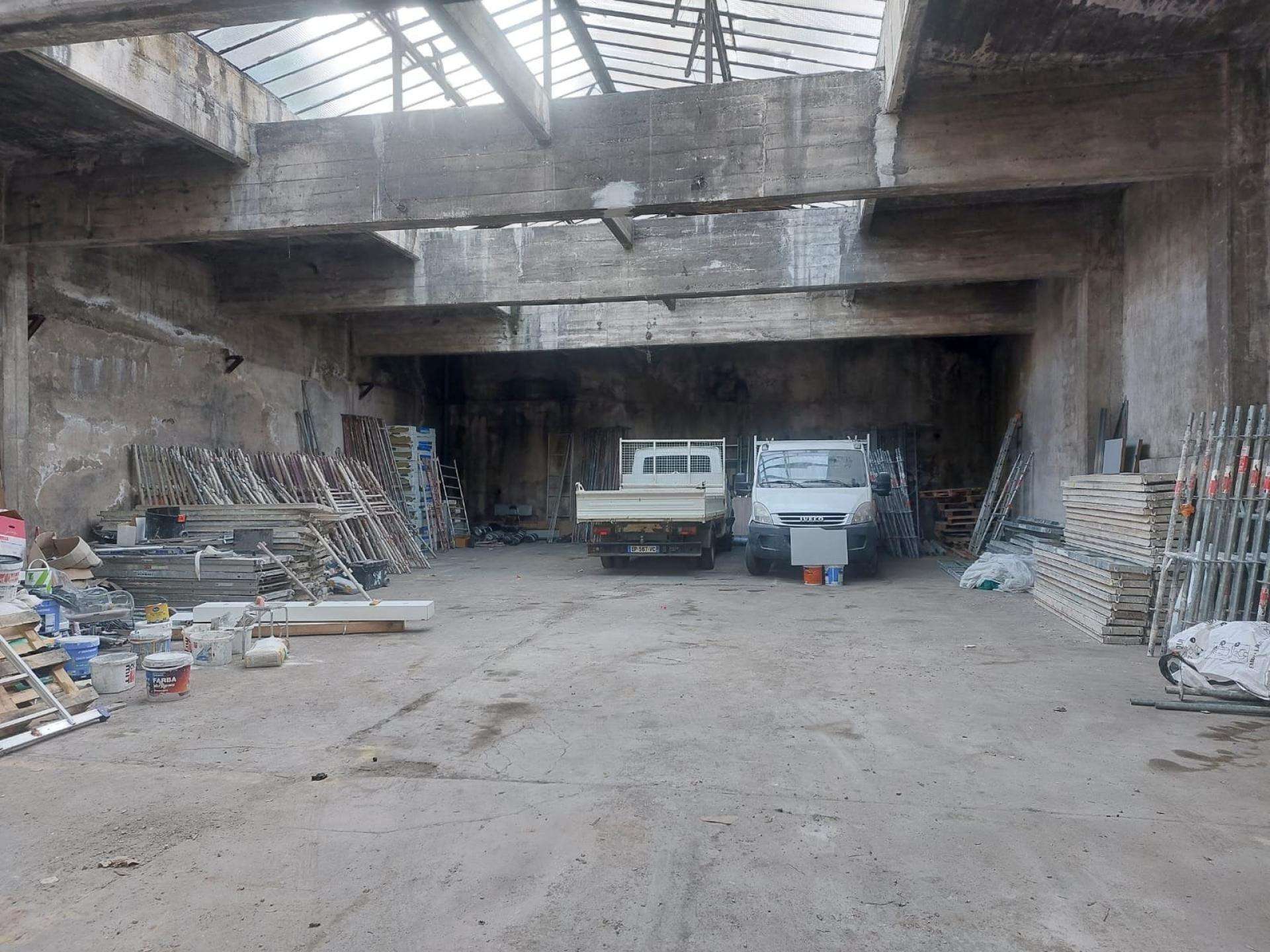 AV local commercial 400m² St-Étienne Richelandière