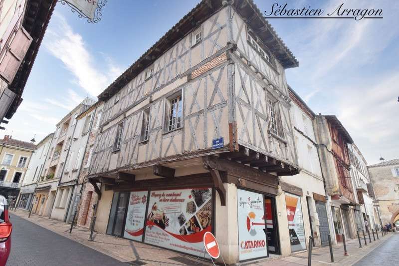 Immeuble 75m² à vendre à Villeneuve sur Lot (47)