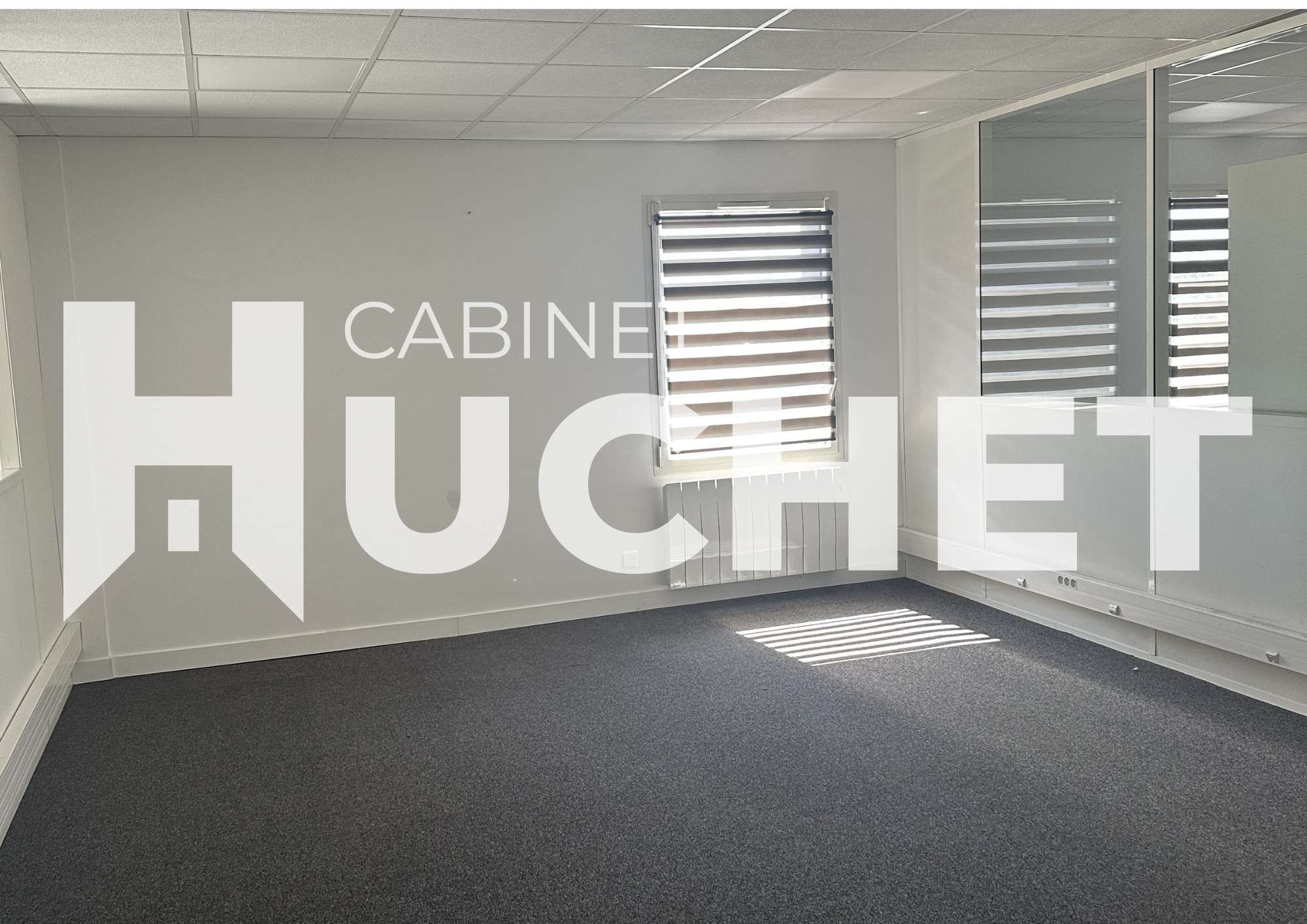 À louer bureaux et stockage de 400m² à Mondeville