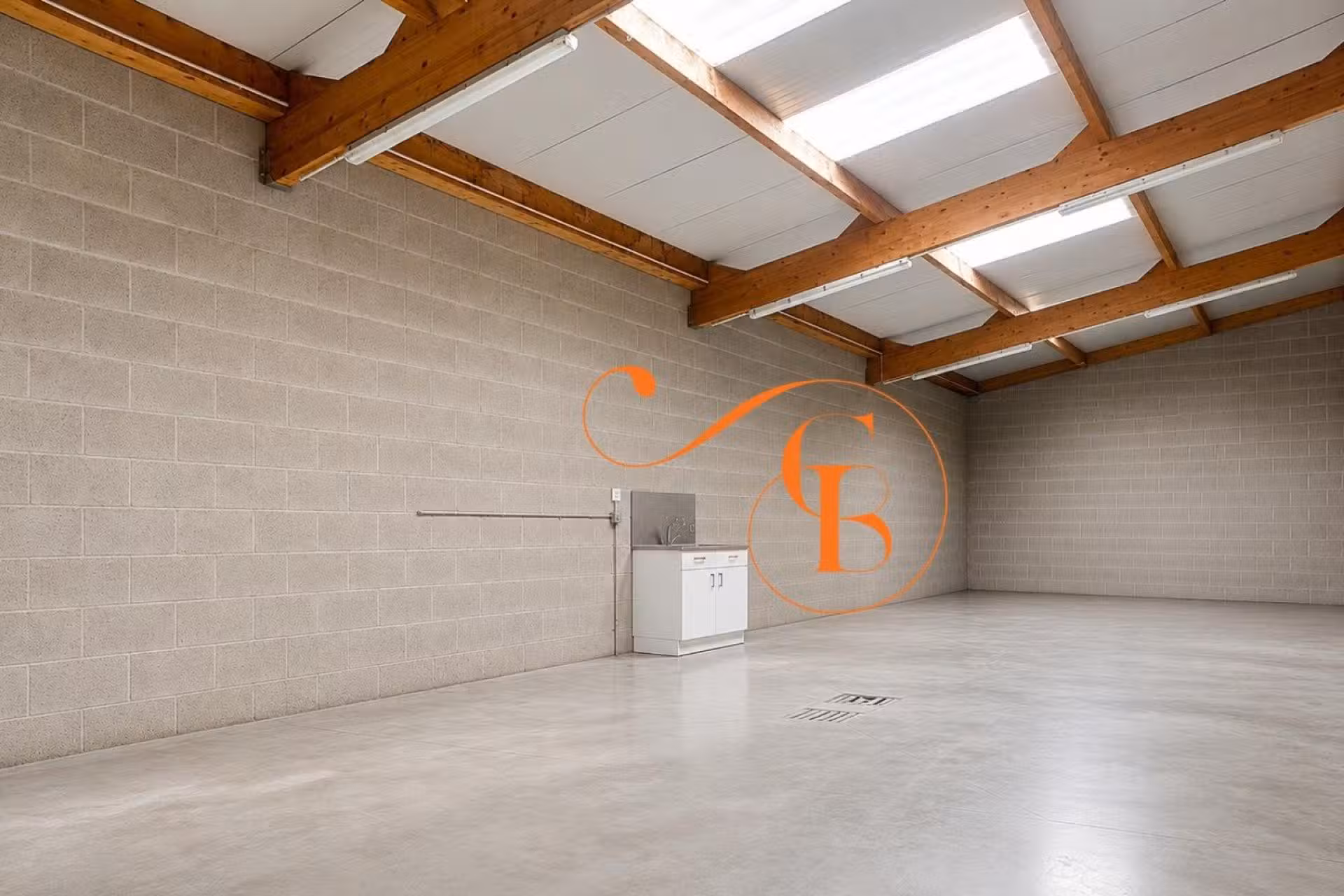 A louer local professionnel de 118m² prox Pornic