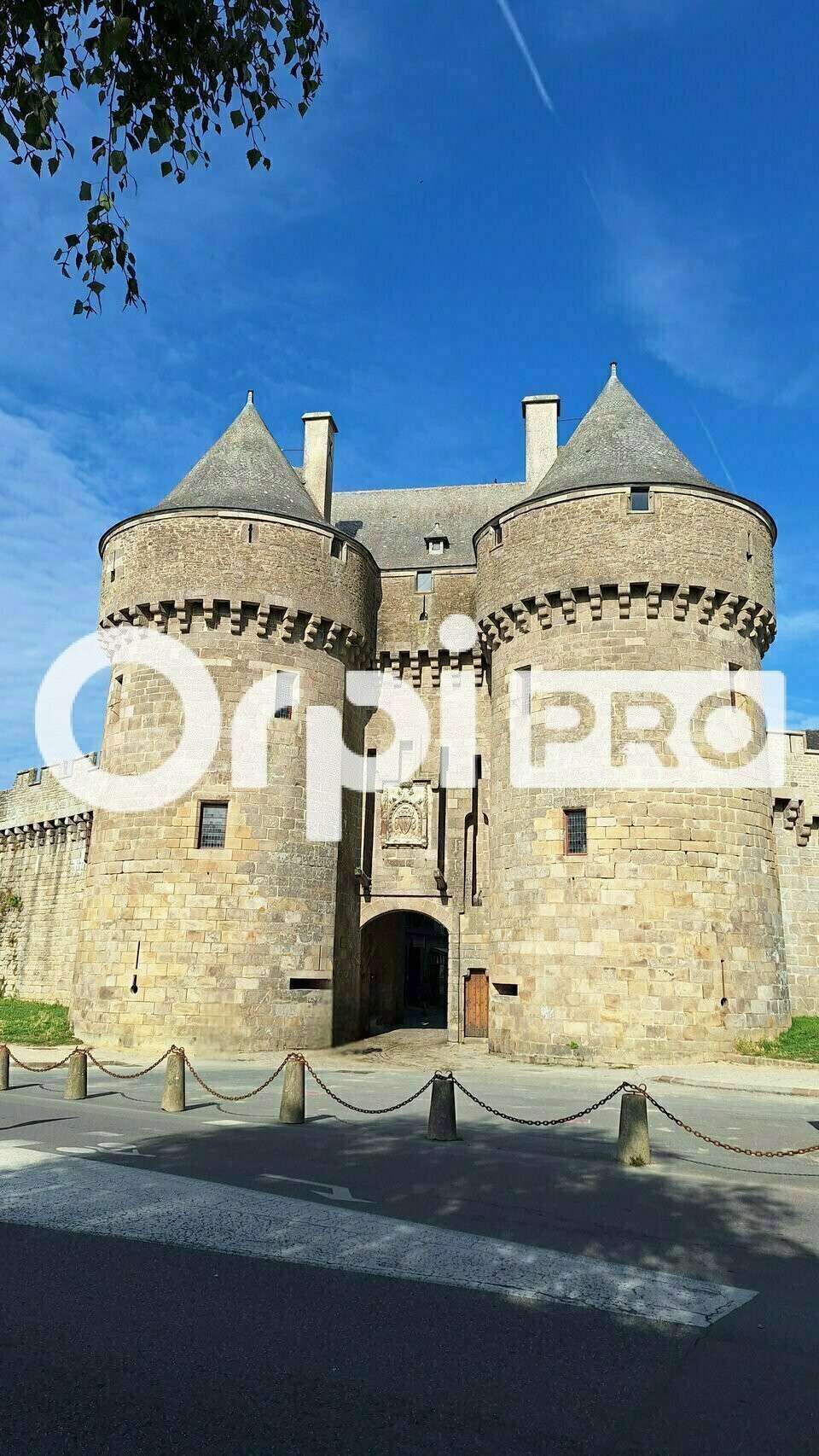 Vente local 50m² emplacement dynamique Guérande