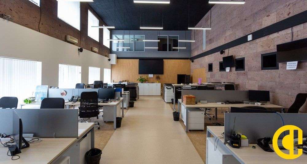 Bureaux de 540m² à louer de plain-pied Lyon 69009