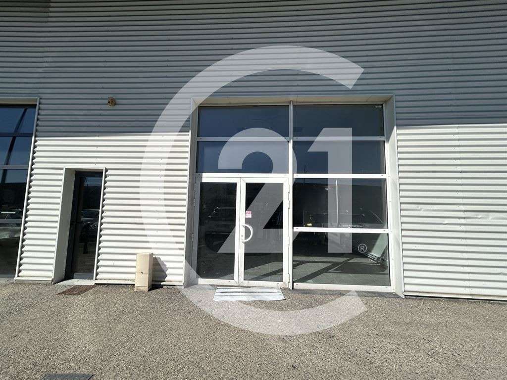 A louer local 160m² zone commerciale Valence Sud