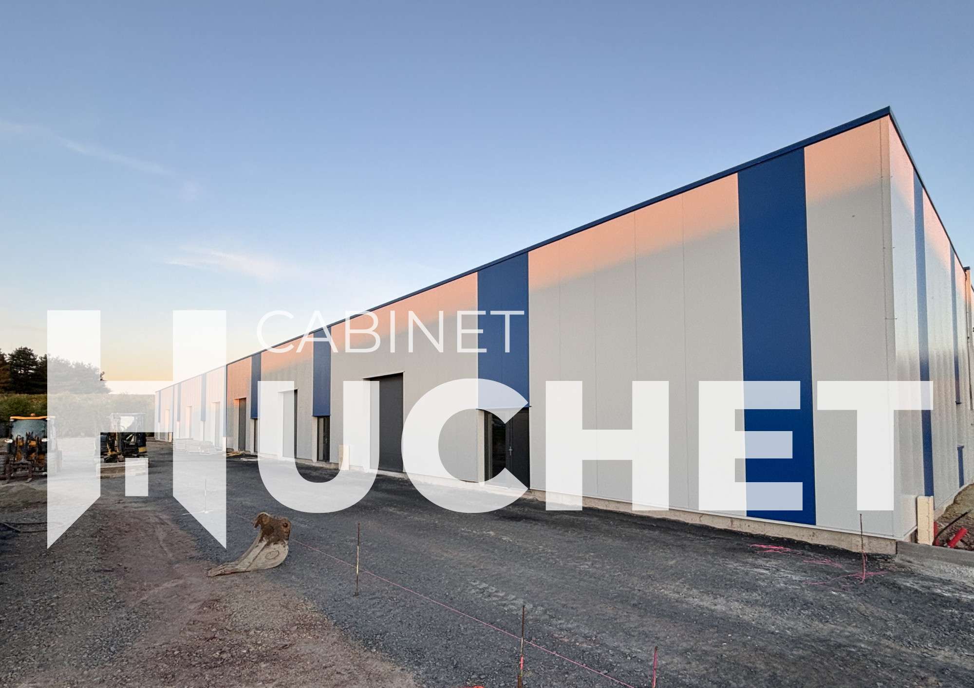 À louer local d'activité neuf 102m² Villers Bocage