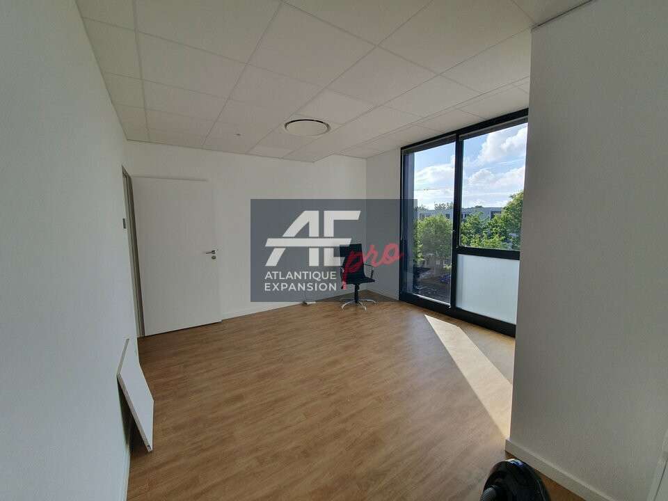 Bureaux 23m² à louer en zone franche St Nazaire