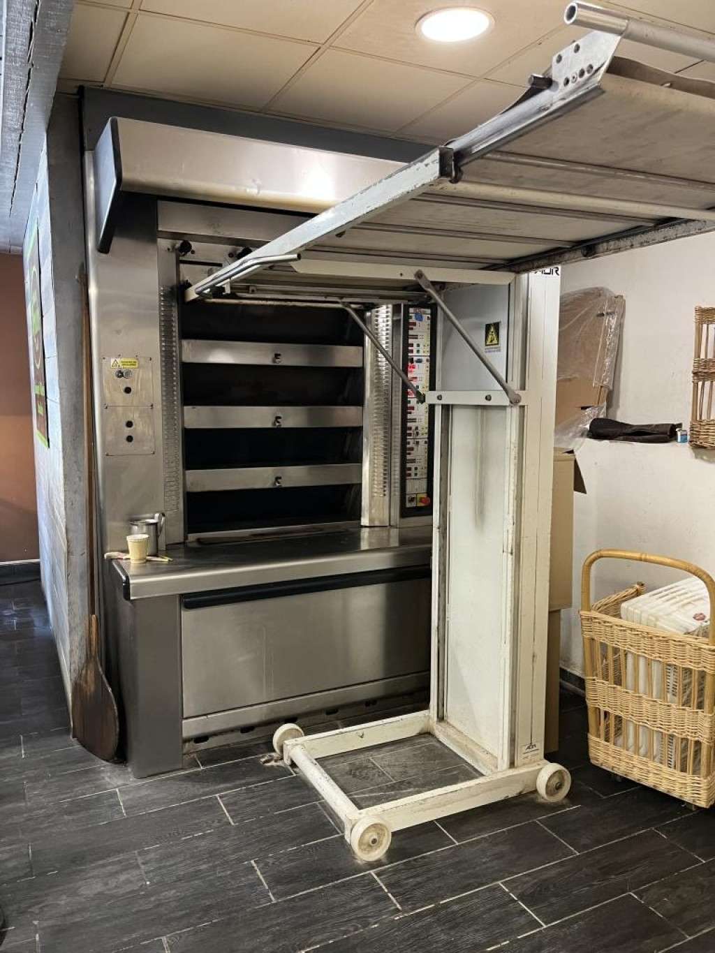Boulangerie à vendre Var-Ouest Parking et Terrasse
