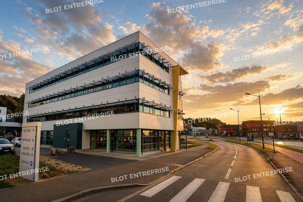 À VENDRE - BUREAUX - 220 m² - BREST