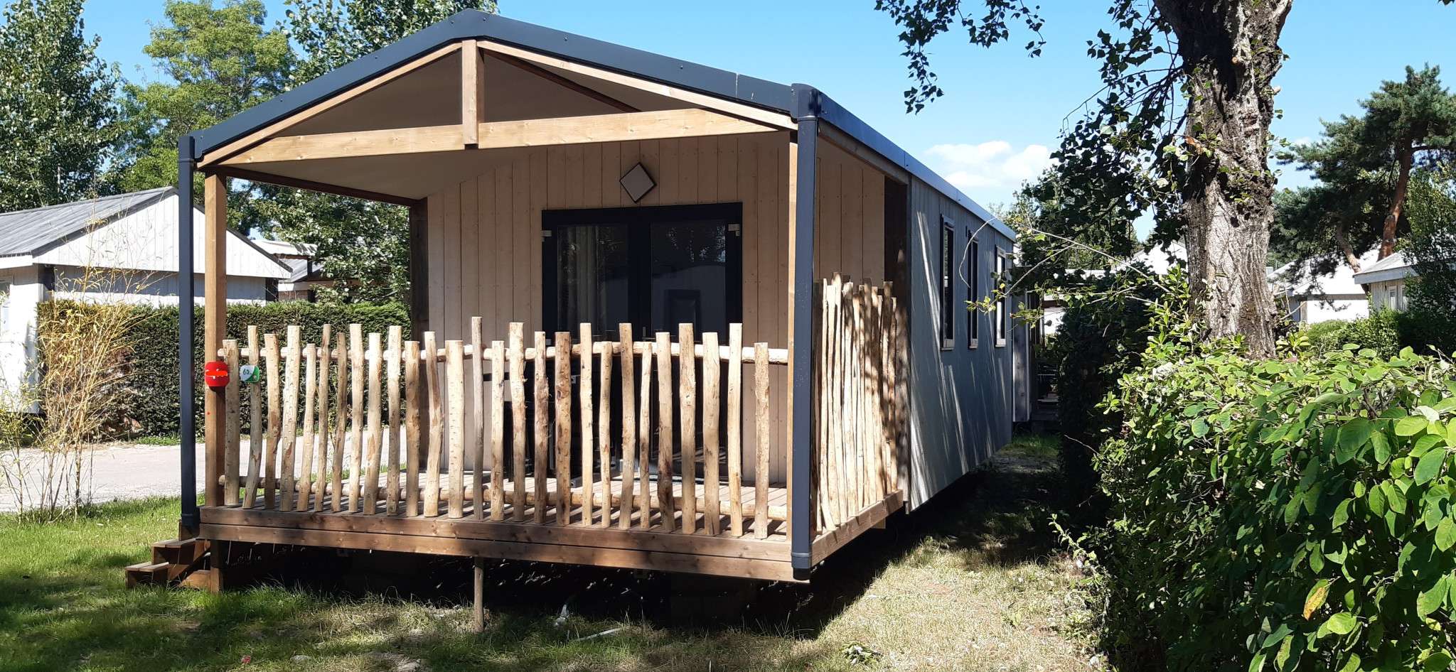 Camping 4 **** à vendre en rétro-littoral
