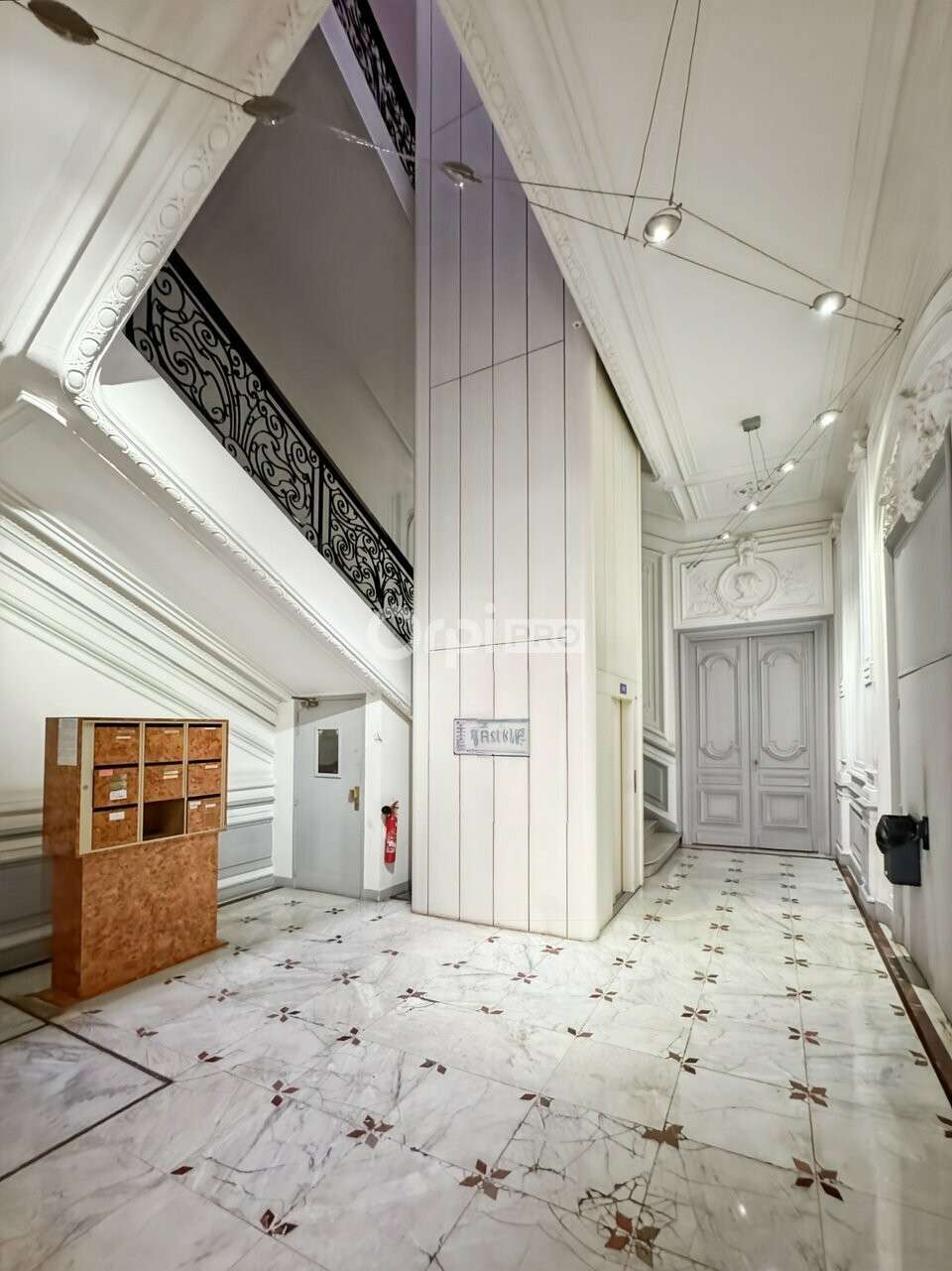 Bureau haut de gamme à louer Marseille Préfecture