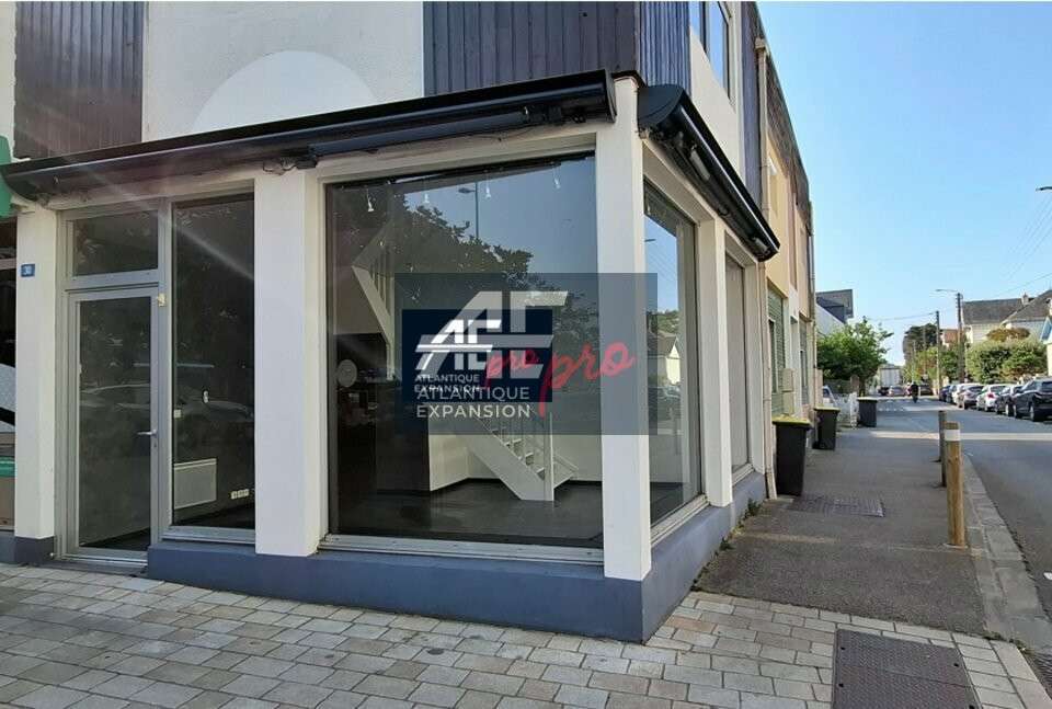 A louer local commercial 39m² en angle à Pornichet