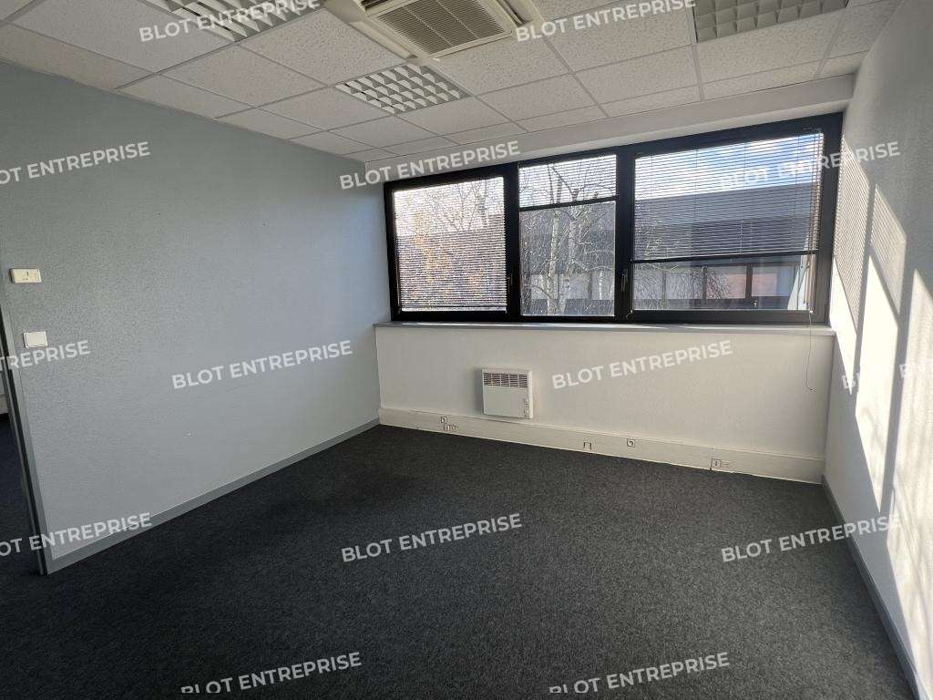 A louer bureaux 245m² R+1 Cesson-Sévigné Peupliers