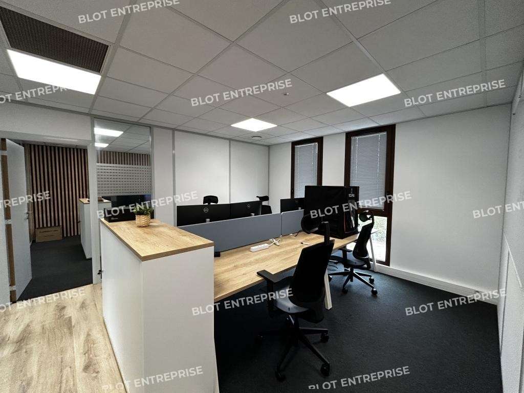 A louer bureaux 202m² à Carquefou La Fleuriaye
