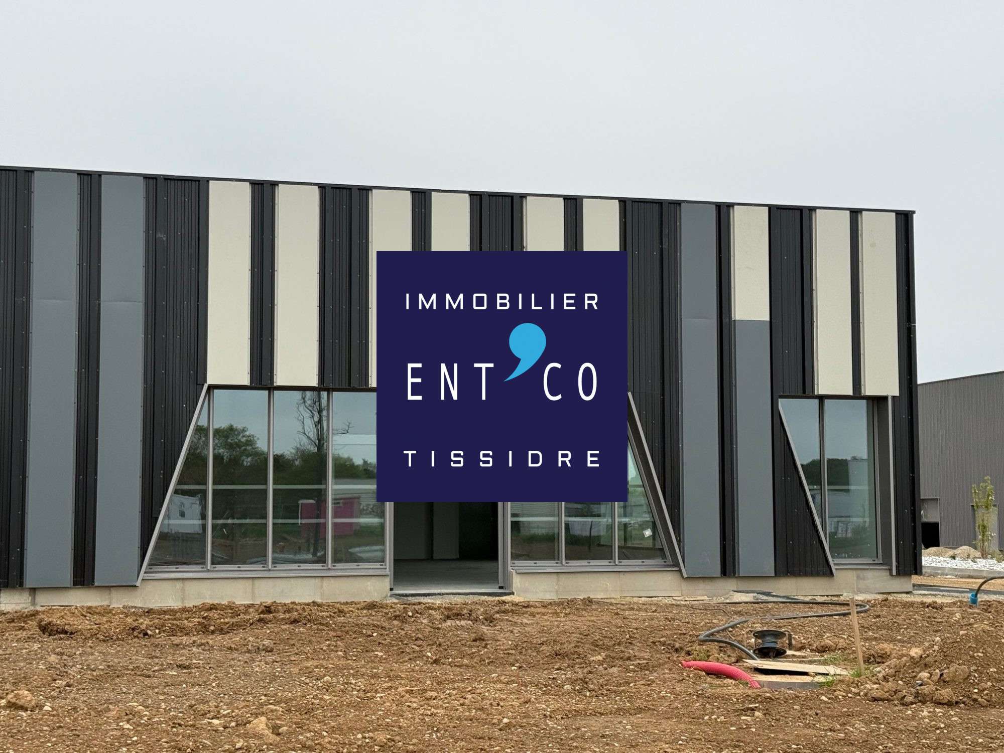 AV local de 1406m² empl strat à Marmande sud