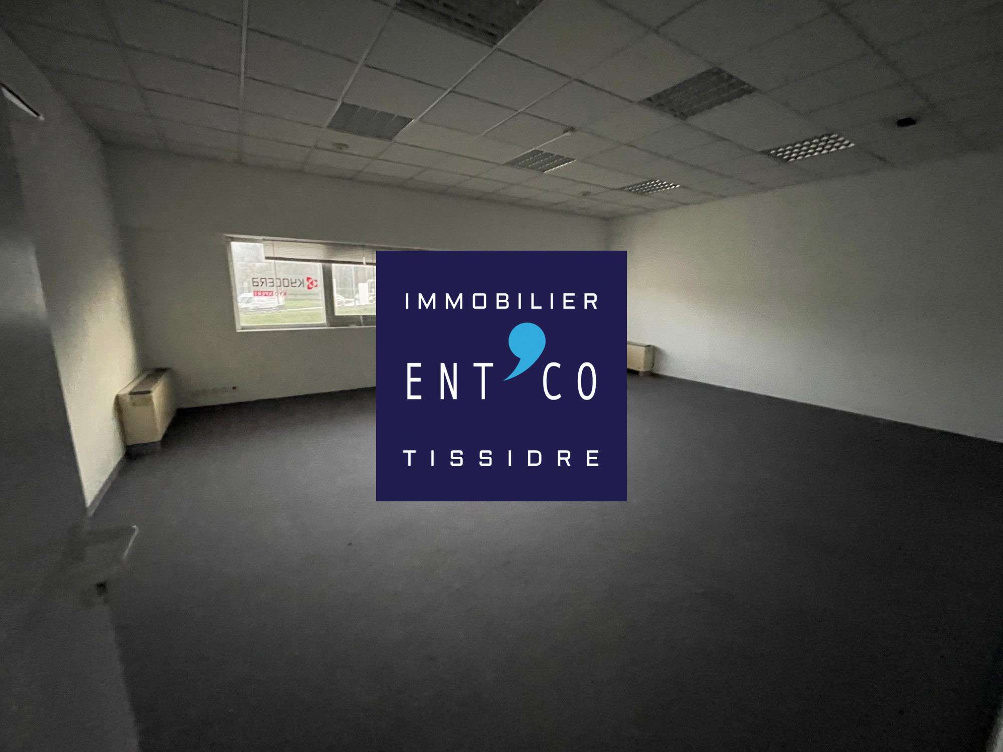 Loue bureaux 47m² au 1er étage à Estillac Agropole