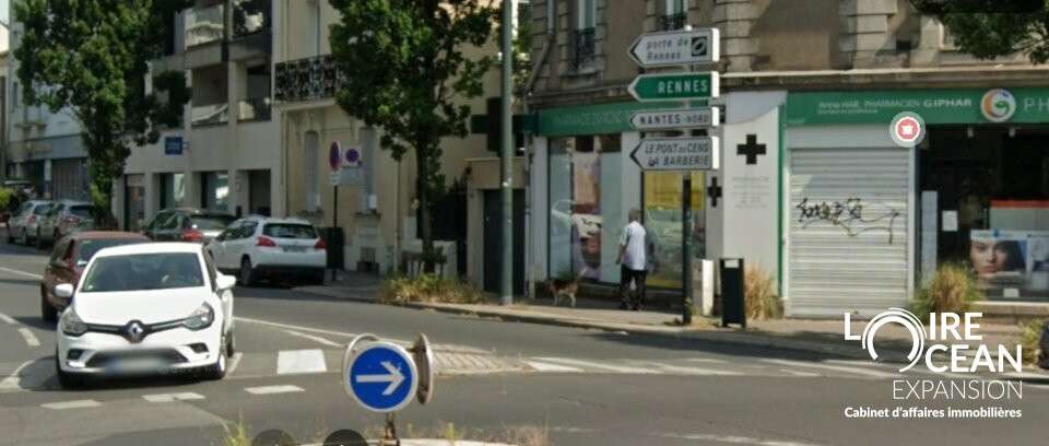 A louer local professionnel 110m² en RDC à Nantes