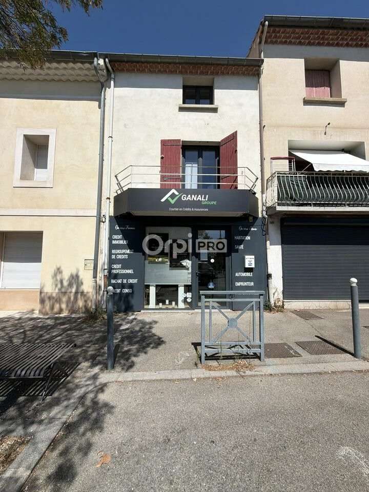 Location entrepôt de stockage 124m² à Jonquières