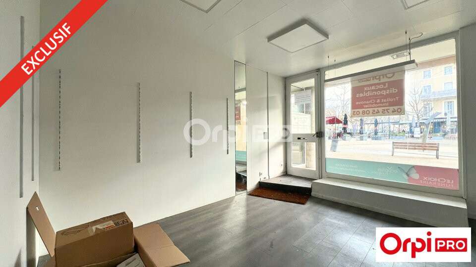 Local commercial à vendre 46m² centre Romans/Isère