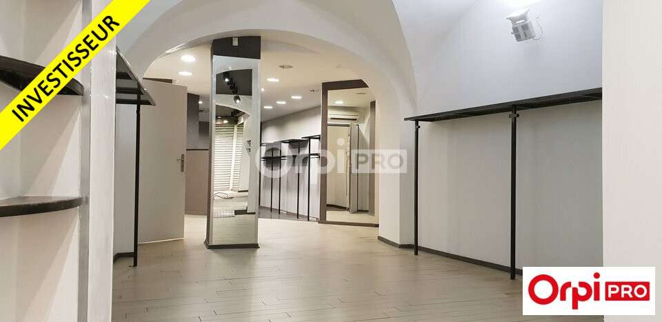 A vendre local commercial de 138m² Romans/Isère