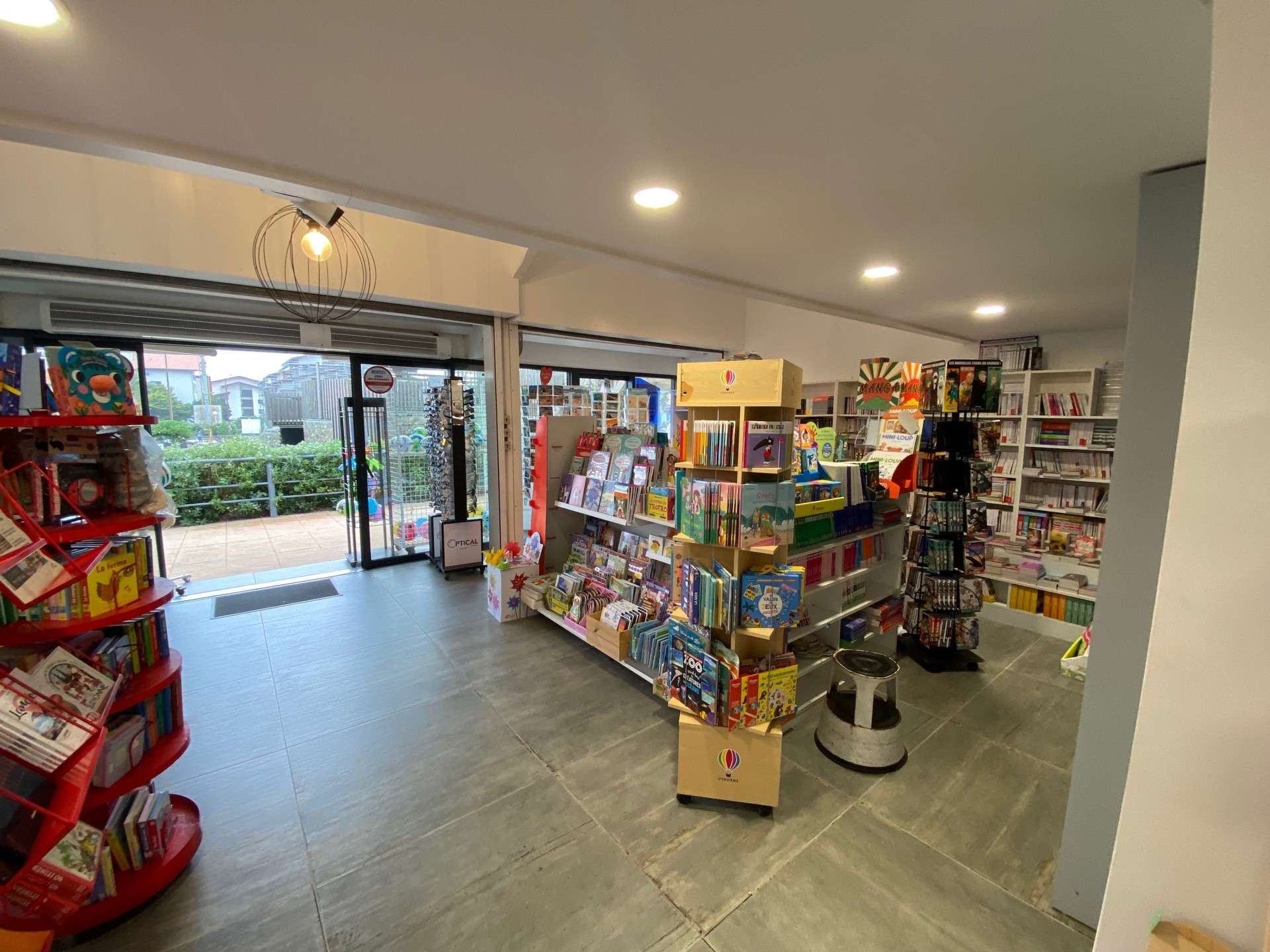 AV tabac presse librairie bord de plage Seignosse