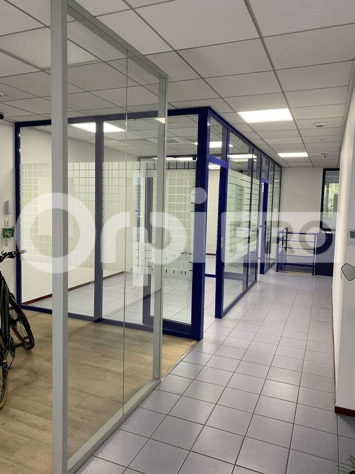 Local commercial 220m² à vendre à Bordeaux