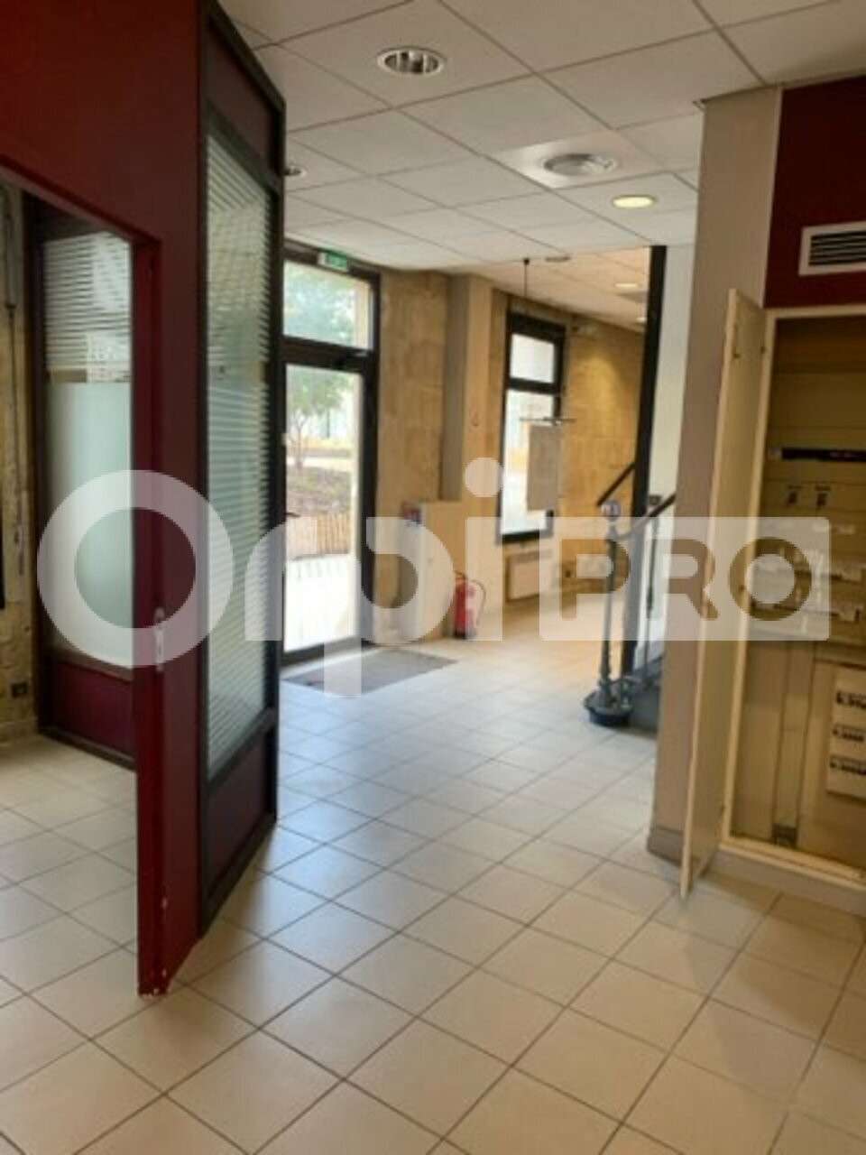Vente local 175m² empl premium St-André-de-Cubzac