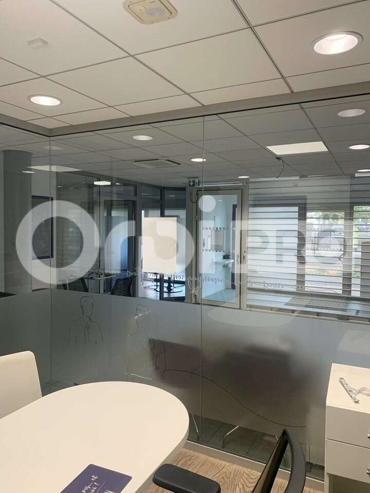 Vente local 173m² en bon état modulable au Haillan