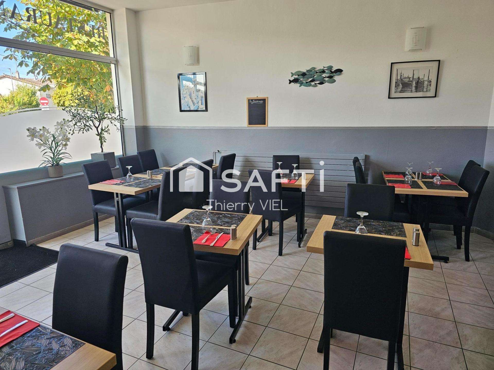 Vente murs commerciaux 160m² sur 2 niveaux Vaires