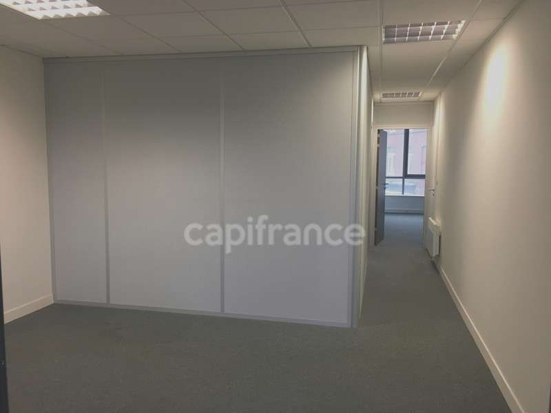 A vendre bureau occupé 67m² à Roubaix