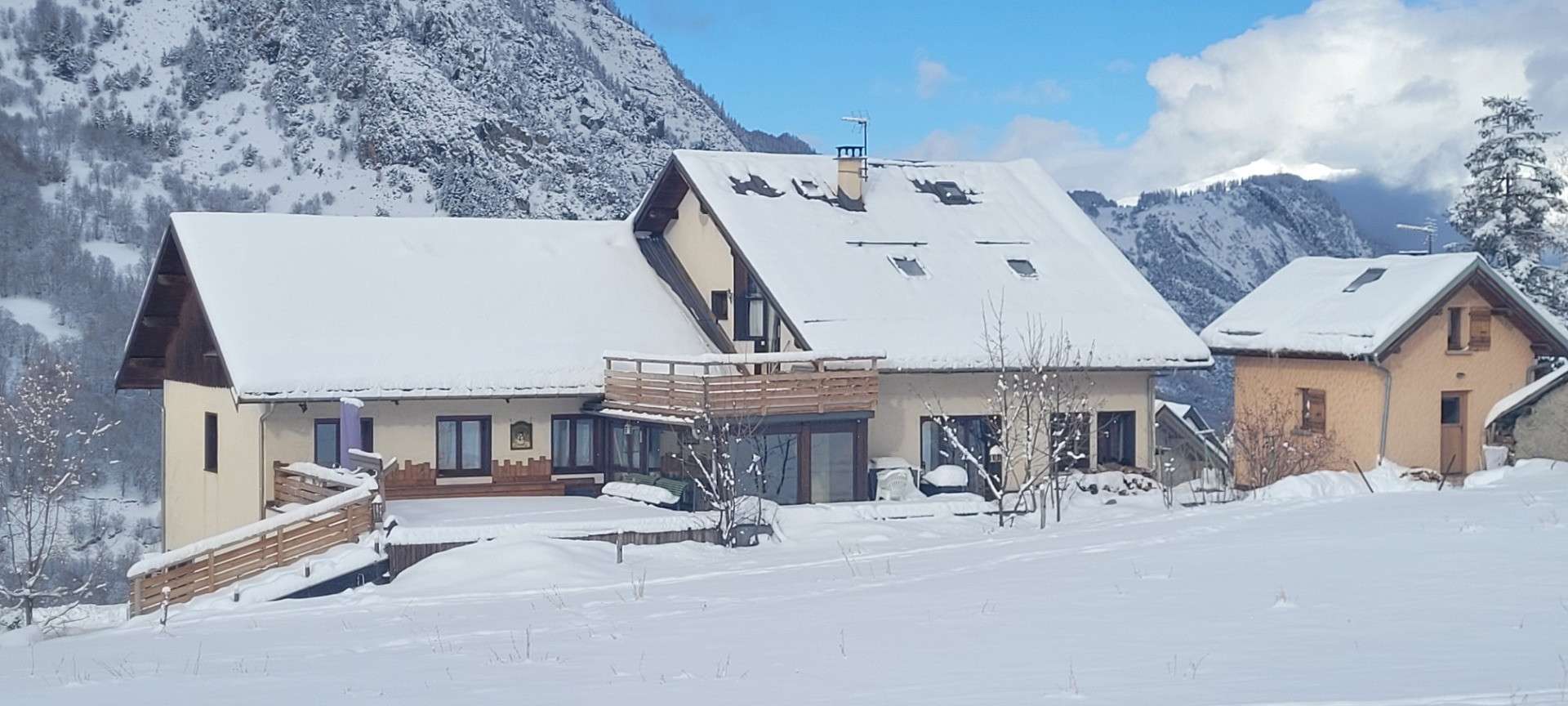 Vente hôtel restaurant ** station de ski Valloire 