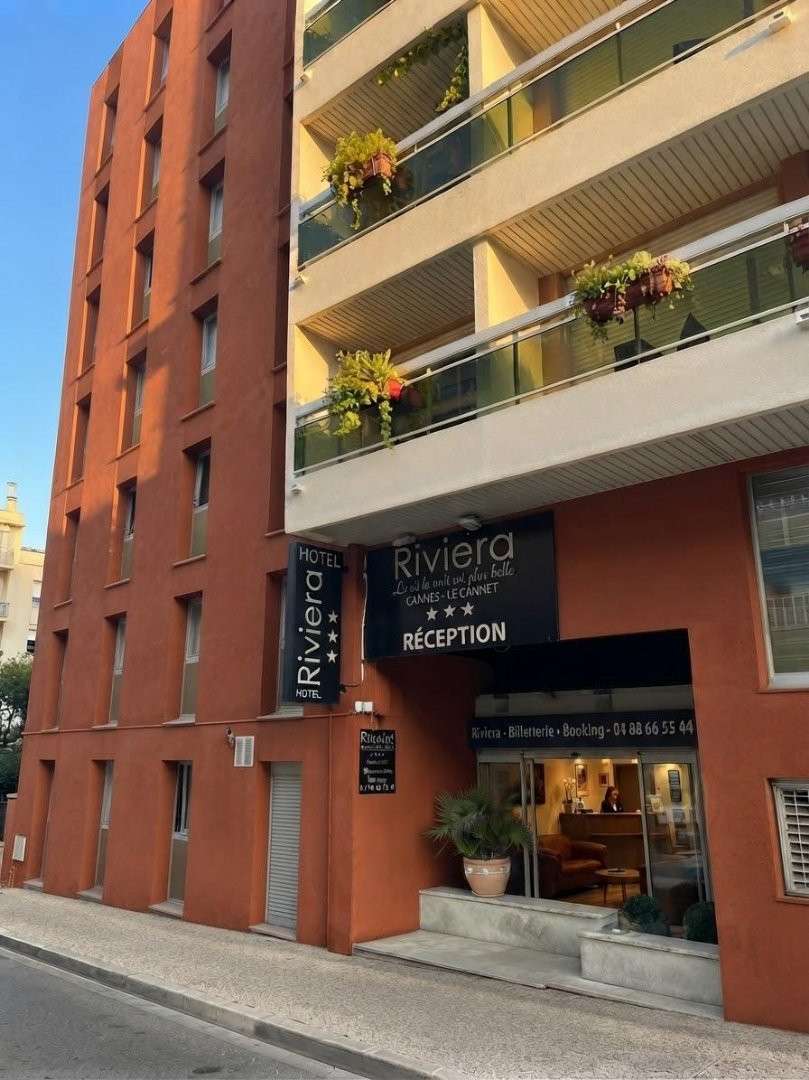 A vendre FDC hôtel bureau 40N° à Cannes Le Cannet