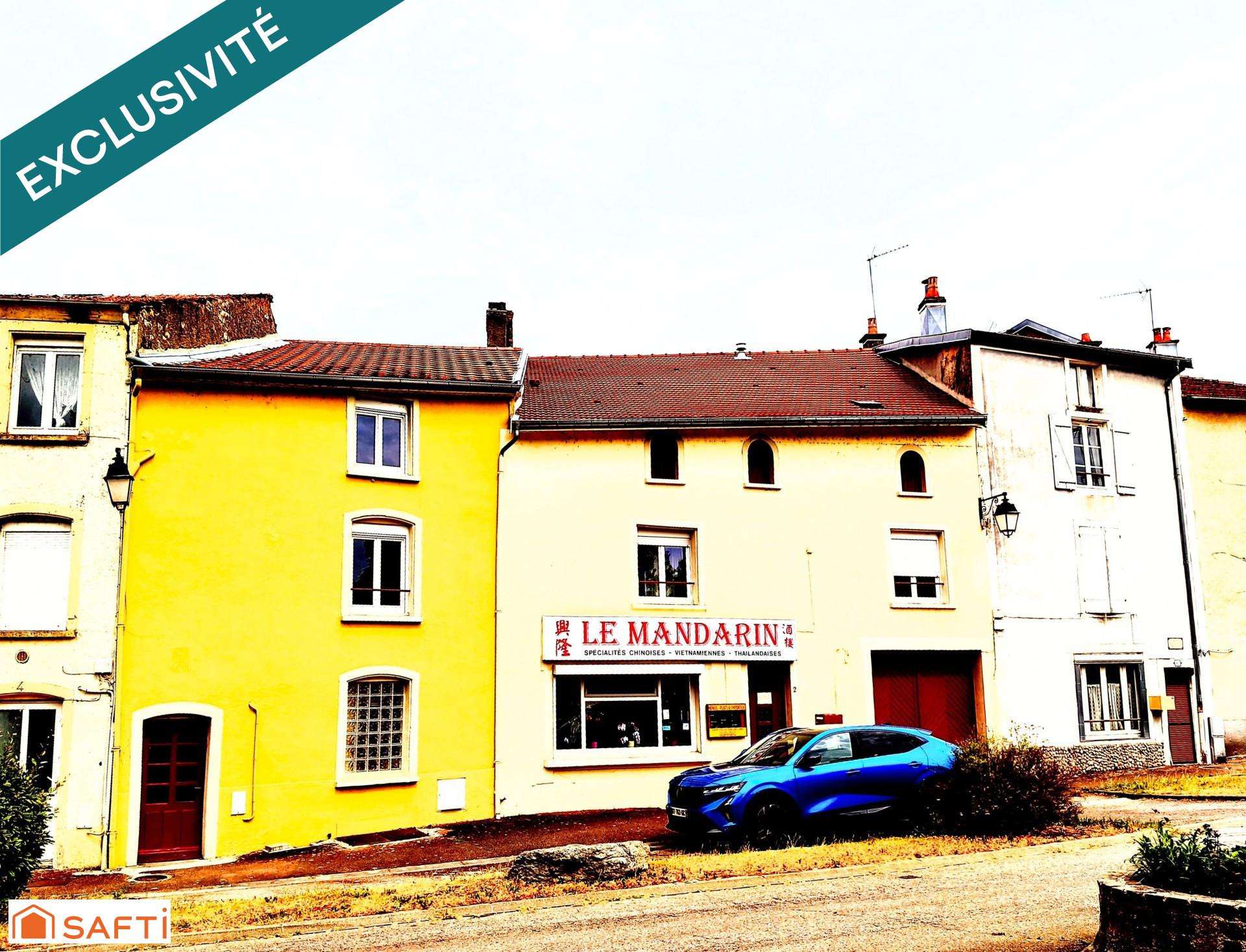 Vaste local commercial restaurant à Mirecourt