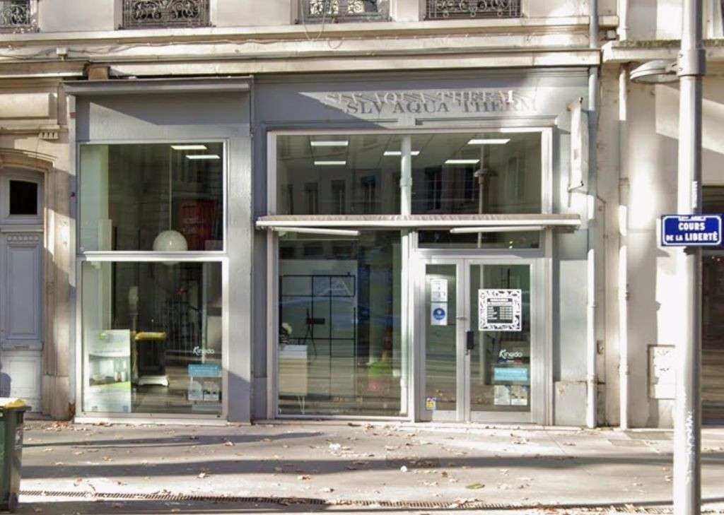 Loue local cial 135m² à Lyon cours de la Liberté