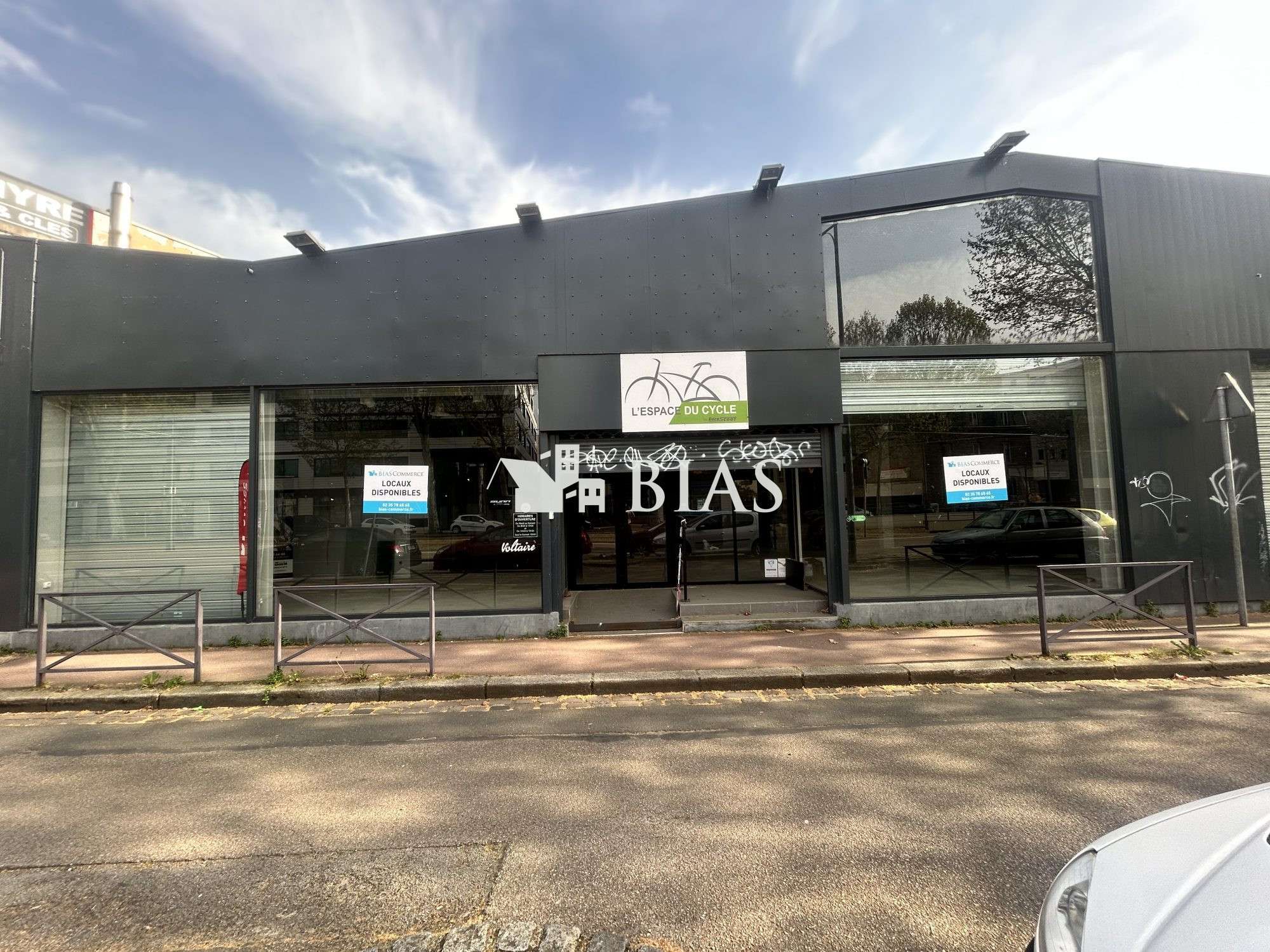 Local commercial 290m² à louer à Rouen Rive Gauche