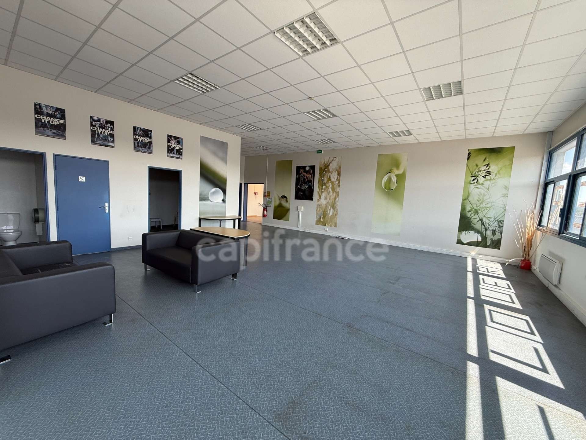 Vente murs commerciaux d'exception 310m² à Orgeval